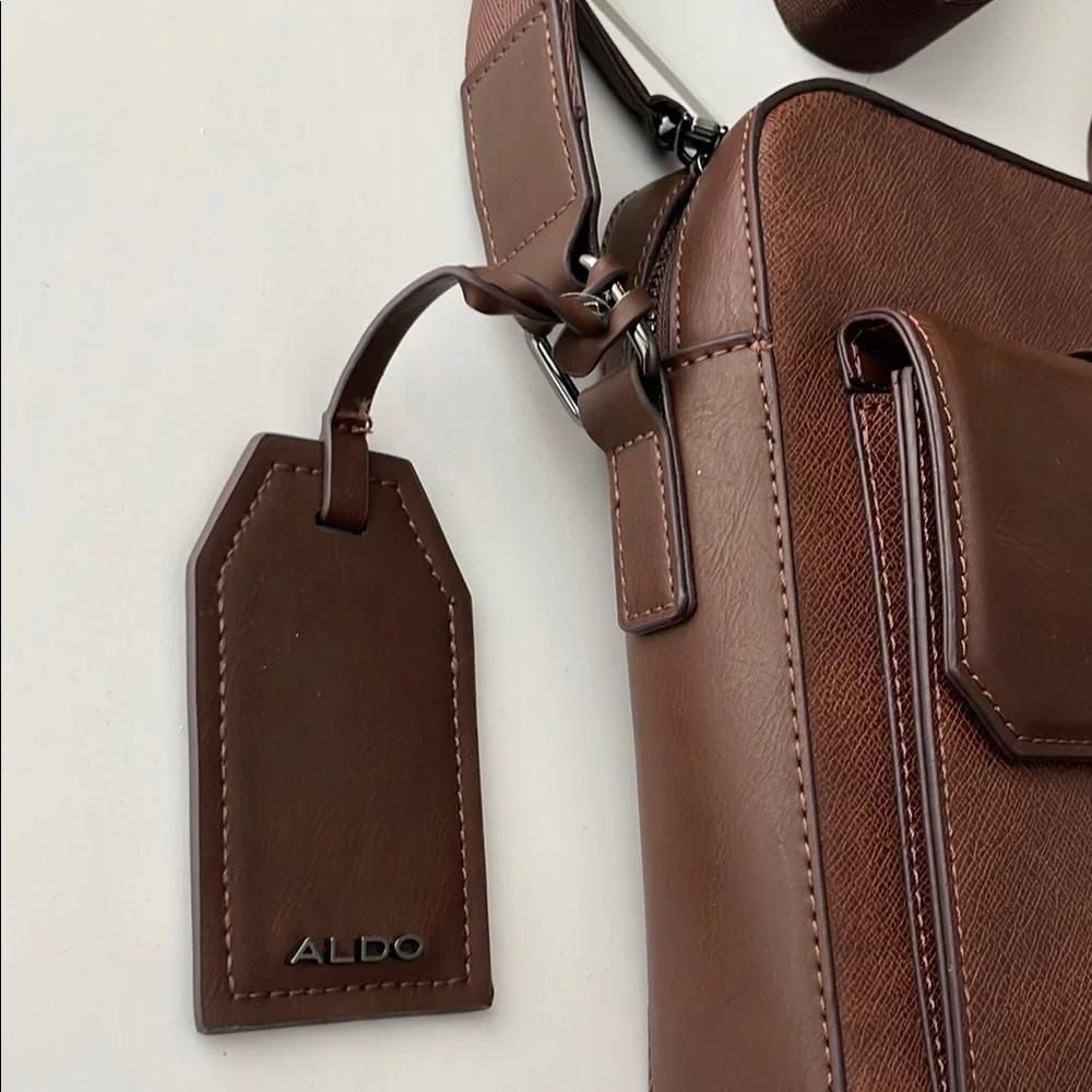 New Aldo Crossbody Messenger Bag - Picture 3 of 10